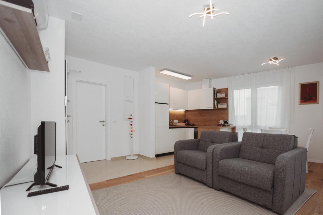 Apartman Browny Zadar Buitenkant foto