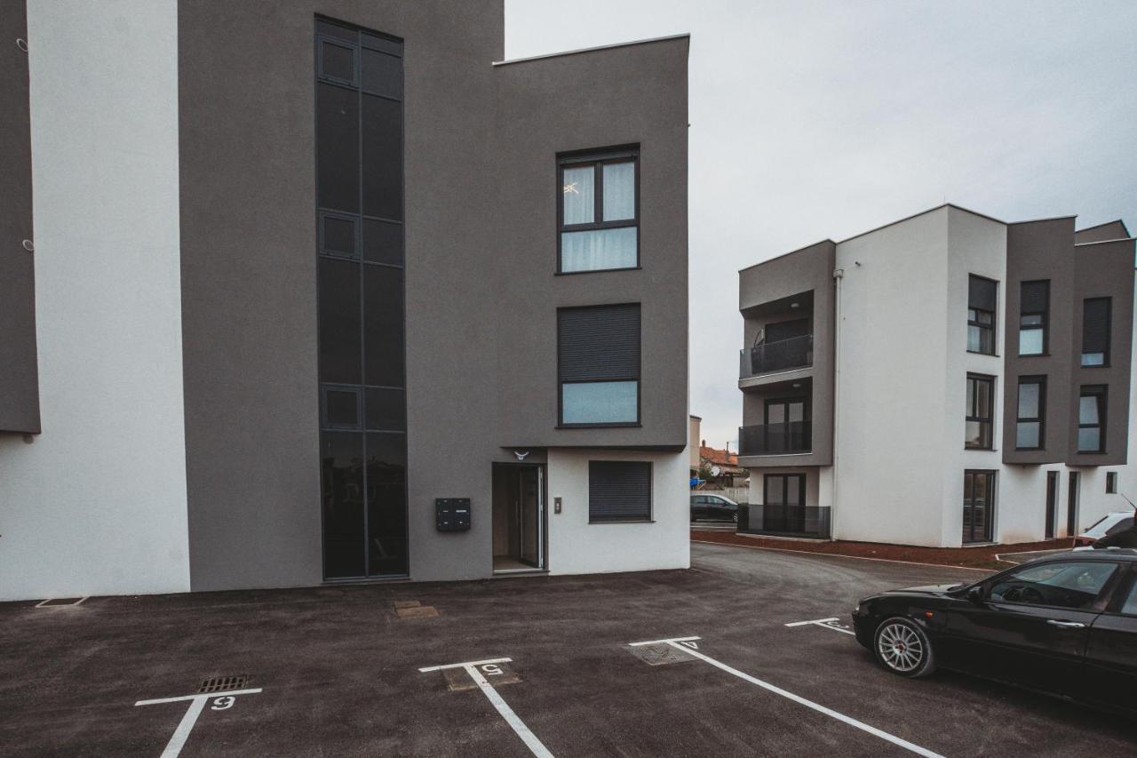 Apartman Browny Zadar Buitenkant foto